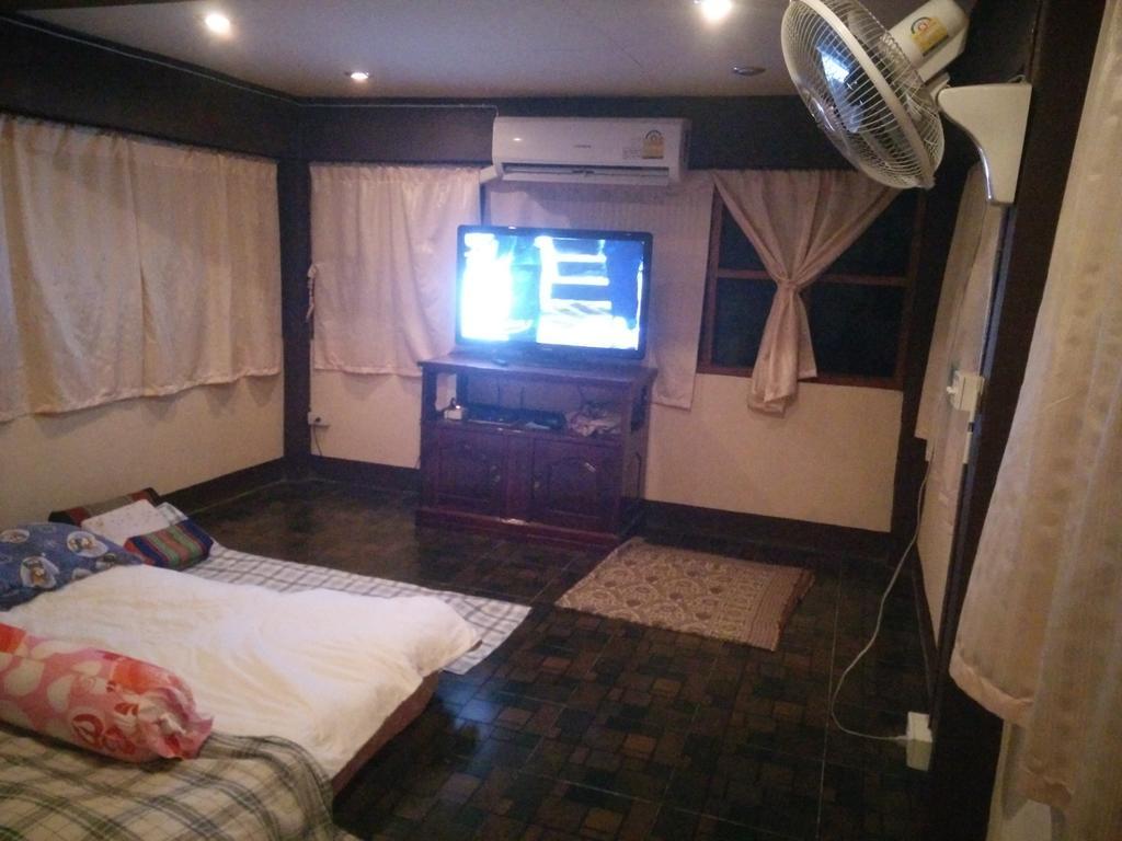Ton Lang Homestay Пуа Екстериор снимка